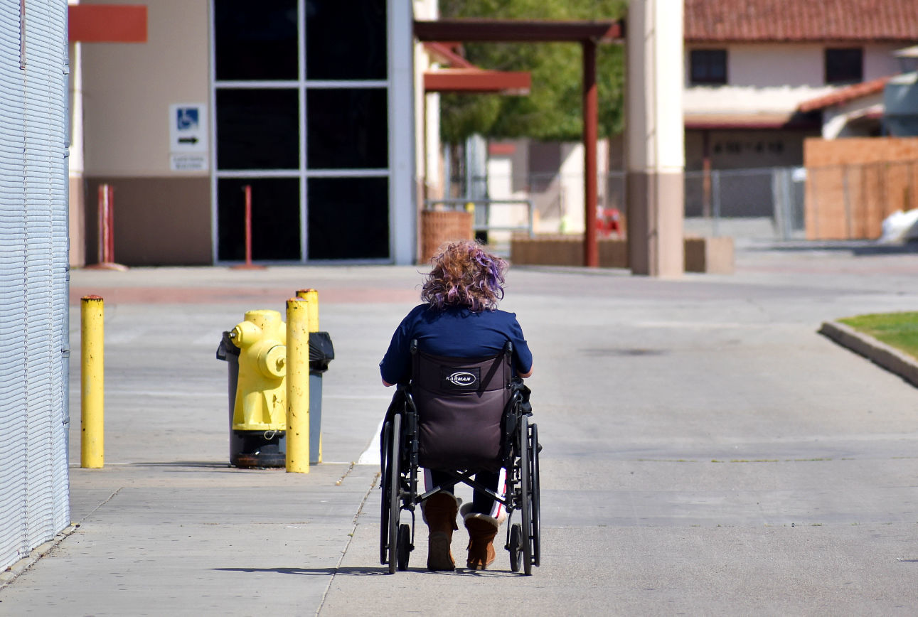 032220 Coronavirus SMHS Homeless shelter05.jpg